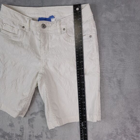 SimplyVera Vera Wang White Bermuda Shorts Womens 0 Textured Embossed Fabric - Picture 10 of 14